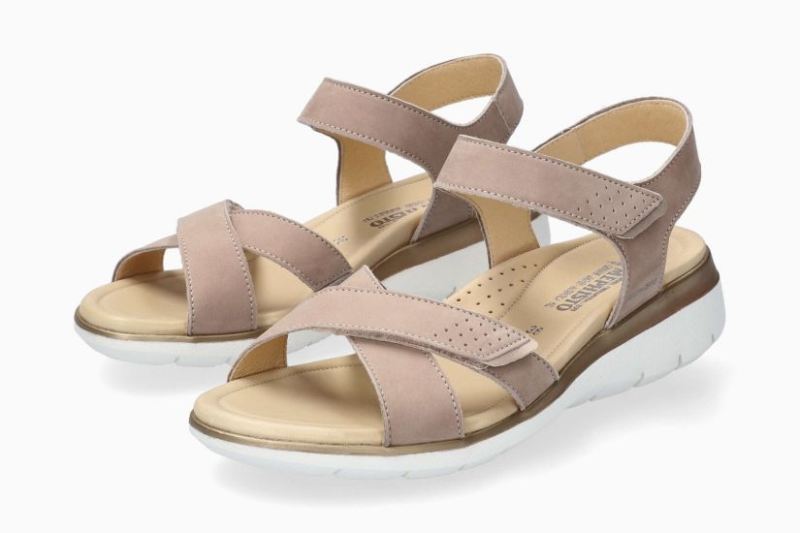 MEPHISTO WOMEN'S KRISTINA-LIGHT TAUPE